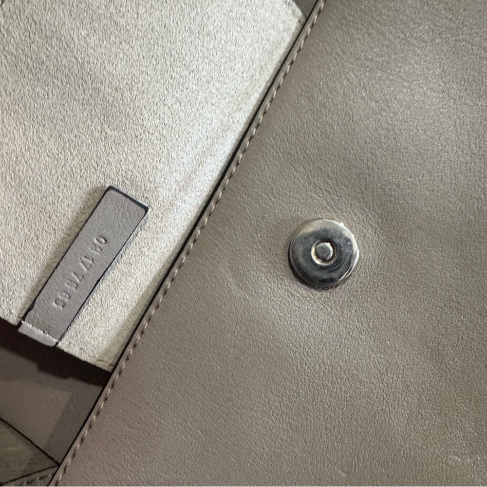 Chloe Mini Faye Crossbosy Bag Gray Side Bag - Picture 12 of 16